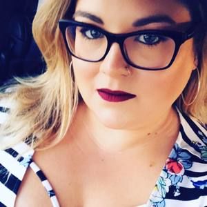 Meet your Posher, Monica